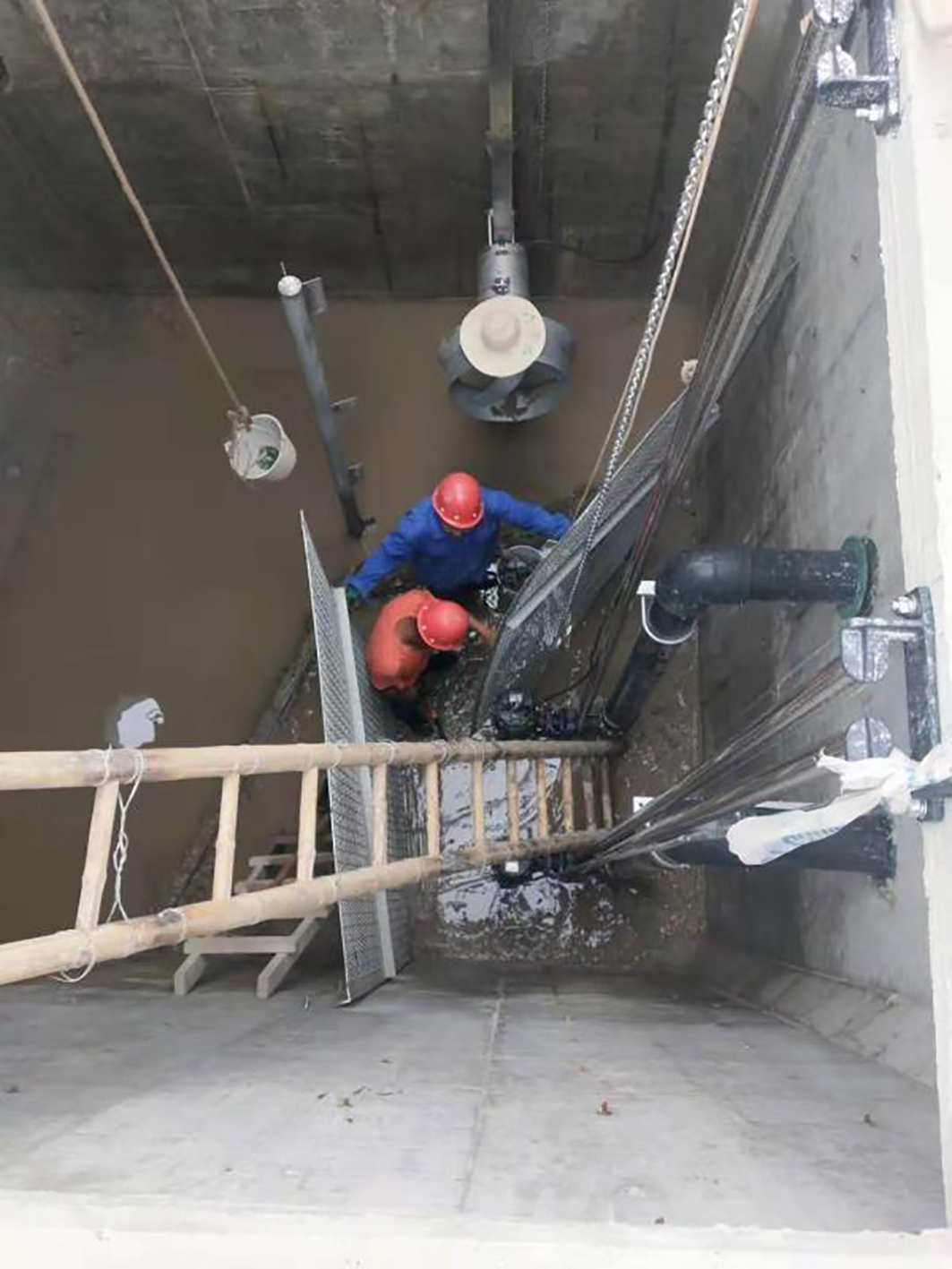 中国江苏 淮安生猪养殖基地-污水池及生活区配套设施泵站